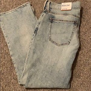 •NEW WITH TAGS• Men’s Old Navy Boot Cut Jeans